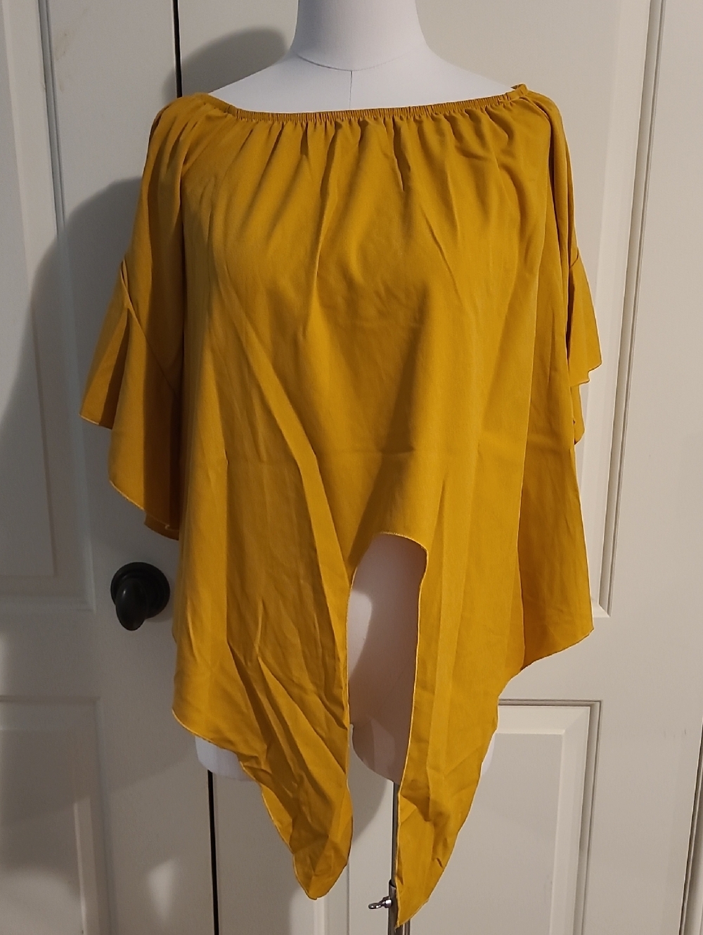 NWOT Fairycore Mustard Yellow Flutter Sleeve Tie Front Elastic Neckline Blouse